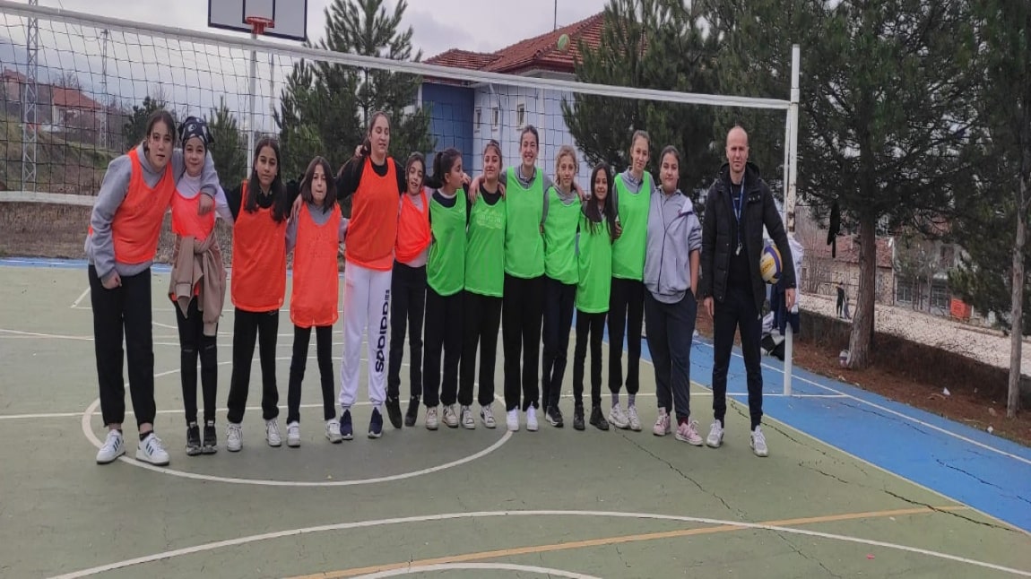 Etkinlik Haftası Futbol ve Voleybol Turnuvaları